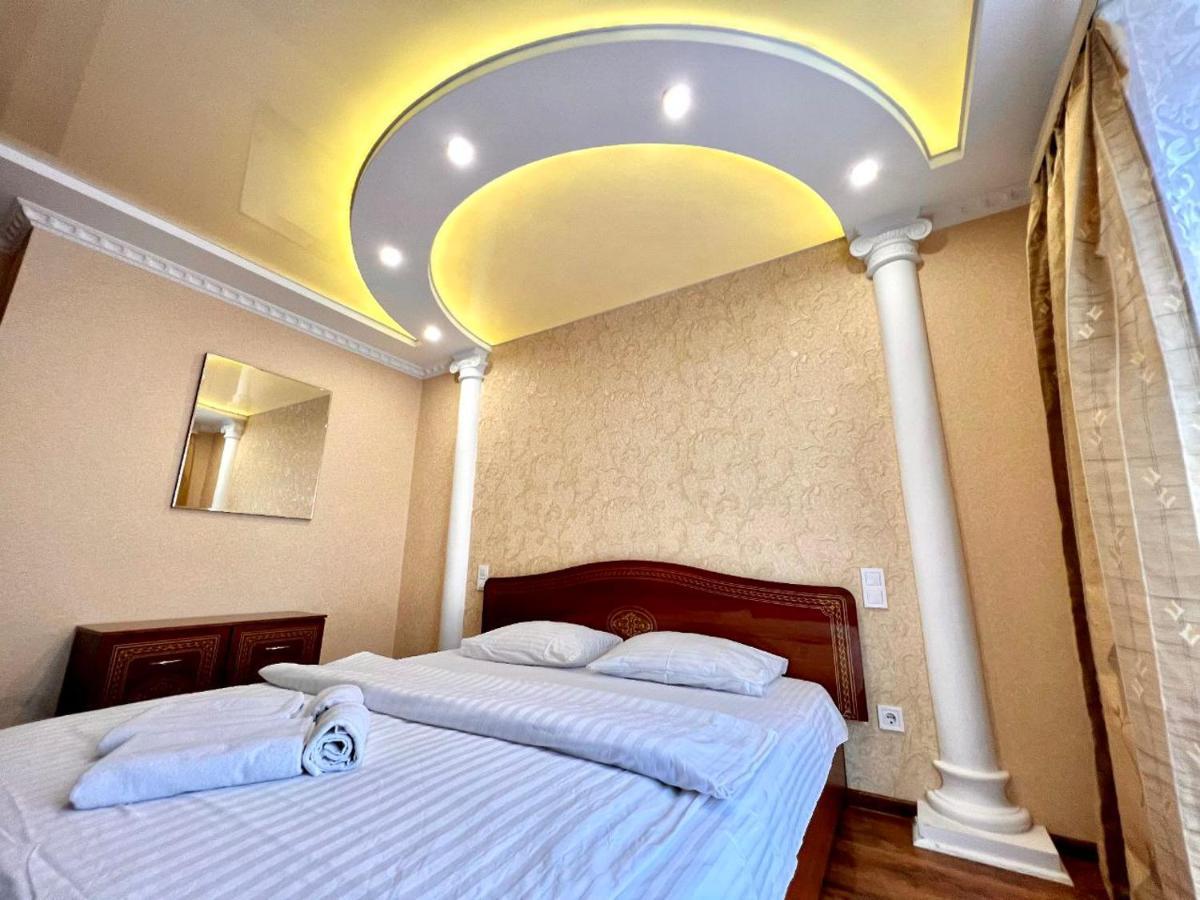 Apartpoltava Двокімнатні Апартаменти, До 6 Спальних Місць, Кутова Ванна, Корпусний Парк, Документи Для Відрядження 외부 사진
