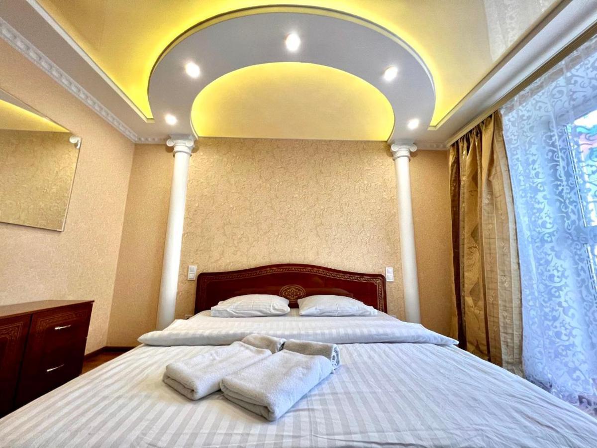 Apartpoltava Двокімнатні Апартаменти, До 6 Спальних Місць, Кутова Ванна, Корпусний Парк, Документи Для Відрядження 외부 사진